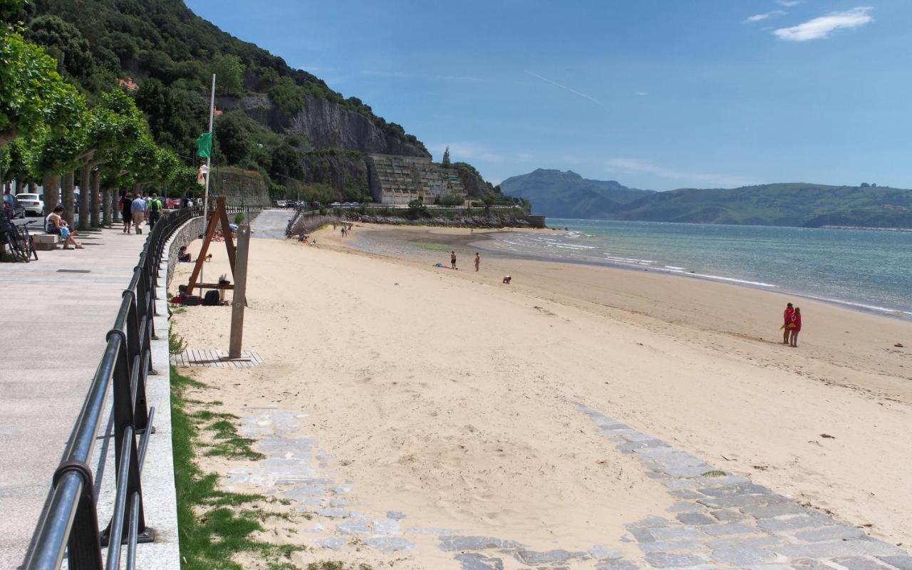 Vistamar. Primera Linea. Bahia De Santona Appartement Buitenkant foto