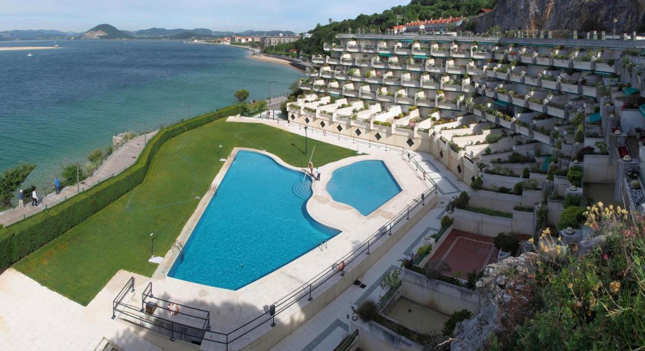 Vistamar. Primera Linea. Bahia De Santona Appartement Buitenkant foto