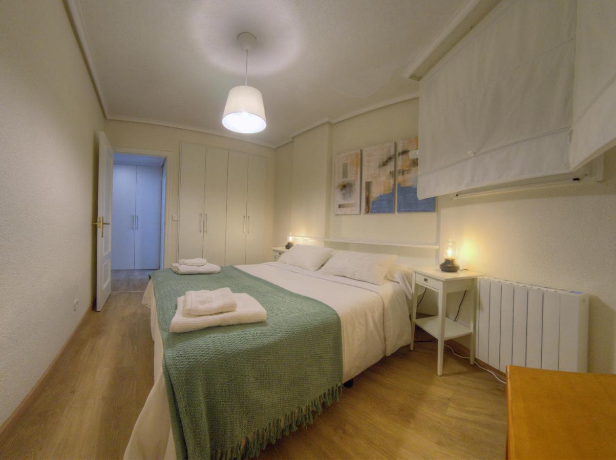 Vistamar. Primera Linea. Bahia De Santona Appartement Buitenkant foto