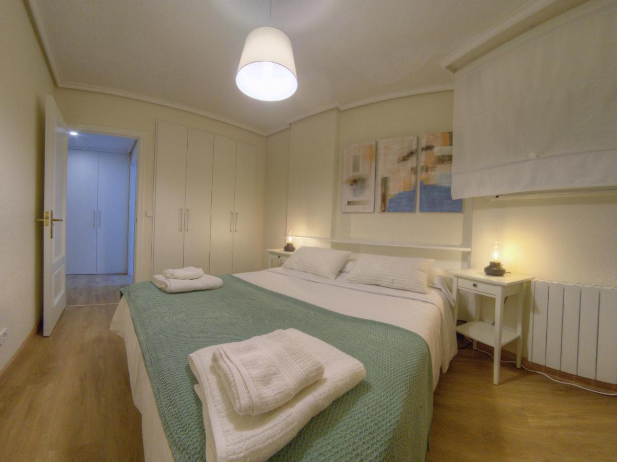 Vistamar. Primera Linea. Bahia De Santona Appartement Buitenkant foto